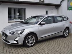 Silber Gebraucht 2019 Ford Focus Kombi | 12.990 € (Guter Preis)