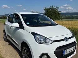 Weiß Gebraucht 2015 Hyundai i10 Style Kleinwagen | 7.000 € (Fairer Preis)