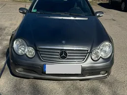 Grau Gebraucht 2001 Mercedes C180 Coupé | 2.100 € (Guter Preis)