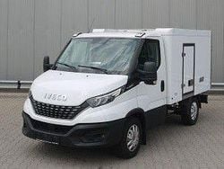 Weiß Gebraucht 2021 Iveco Daily Van / Kleinbus | 29.990 €