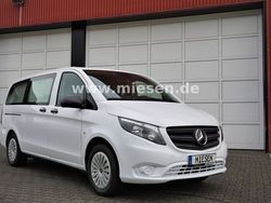 Weiß Gebraucht 2024 Mercedes Vito Van / Kleinbus | 71.281 €