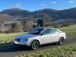 Silber Gebraucht 2001 Audi A4 Limousine | 3.500 € (Etwas zu teuer)