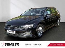Deep black perleffekt Gebraucht 2023 VW Passat Business Kombi | 28.750 € (Fairer Preis)