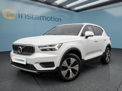 Weiß Gebraucht 2022 Volvo XC40 SUV | 30.649 € (Guter Preis)