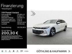 Oryxweiß perlmutteffekt Gebraucht 2024 VW Passat Elegance Kombi | 35.960 € (Guter Preis)
