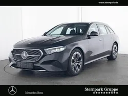 Grau Gebraucht 2024 Mercedes E220 Advanced Kombi | 46.990 € (Guter Preis)