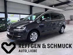 Grau (uranograu) Gebraucht 2019 VW Sharan Comfortline Van / Kleinbus | 28.890 € (Etwas zu teuer)