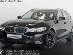 Schwarz Gebraucht 2021 BMW 318 Sport Line Kombi | 23.290 € (Guter Preis)
