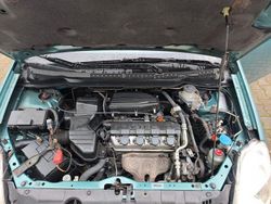 Grün Gebraucht 2001 Honda Stream Van / Kleinbus | 1.000 €