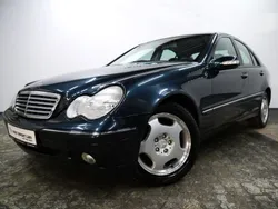 Blau Gebraucht 2001 Mercedes C200 Limousine | 3.400 € (Fairer Preis)