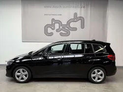 Schwarz ii Gebraucht 2020 BMW 218 Van / Kleinbus | 10.990 € (Superpreis)