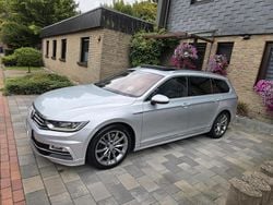 Silber Gebraucht 2016 VW Passat R-line Kombi | 19.900 € (Teuer)