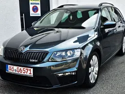 Grau Gebraucht 2016 Skoda Octavia Sport Kombi | 9.900 € (Superpreis)