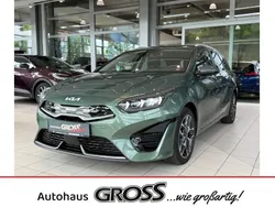Dunkelgruen Gebraucht 2022 Kia Ceed Sportswagon Platinum Edition Kombi | 22.995 € (Teuer)