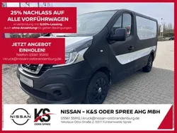 Glacier white Gebraucht 2019 Nissan NV300 Van | 14.990 €