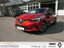 Rot / dezirrot (metallic) Gebraucht 2023 Renault Clio V Techno Kleinwagen | 16.500 € (Fairer Preis)