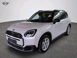 Weiß Gebraucht 2024 Mini Countryman Classic SUV | 40.109 €
