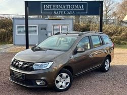 Grau Gebraucht 2018 Dacia Logan Limousine | 9.000 € (Guter Preis)