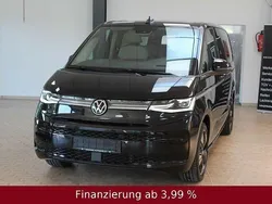 Schwarz Gebraucht 2023 VW T7 Style Van | 59.950 € (Teuer)