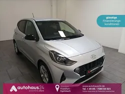 Silber Gebraucht 2023 Hyundai i10 GO! Kleinwagen | 13.870 € (Fairer Preis)