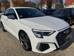 Weiß Gebraucht 2021 Audi S3 Sport Limousine | 29.989 € (Guter Preis)