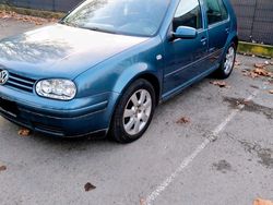 Blau Gebraucht 2003 VW Golf Pacific Limousine | 2.200 € (Fairer Preis)