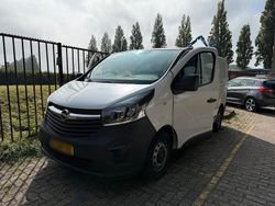 Weiß Gebraucht 2019 Opel Vivaro Van | 9.000 € (Superpreis)