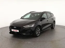 Schwarz Neu 2025 Ford Focus ST-Line X Limousine | 28.390 € (Fairer Preis)