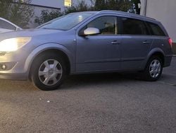 Silber Gebraucht 2009 Opel Astra Kombi | 900 € (Fairer Preis)