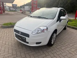 Weiß Gebraucht 2009 Fiat Punto Kleinwagen | 2.700 € (Fairer Preis)
