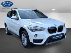Alpinweiss iii Gebraucht 2018 BMW X1 Sport Line SUV | 19.390 € (Superpreis)