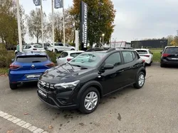 Perlmuttschwarz metallic Neu 2024 Dacia Sandero Essentiel Kleinwagen | 15.950 € (Guter Preis)