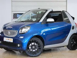 Blau Gebraucht 2016 Smart ForTwo Cabrio Passion Cabrio | 14.900 € (Fairer Preis)