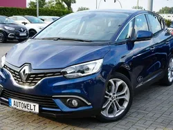 Blau Gebraucht 2017 Renault Scénic IV Experience Van / Kleinbus | 11.500 € (Fairer Preis)