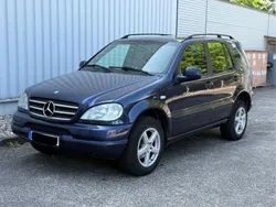 Blau Gebraucht 1998 Mercedes ML320 SUV | 2.999 € (Teuer)