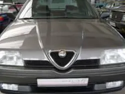 Grau Gebraucht 1991 Alfa Romeo 164 Limousine | 14.950 €