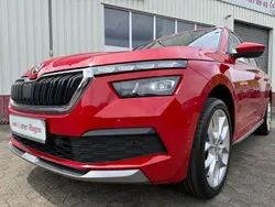Rot Gebraucht 2020 Skoda Kamiq Style SUV | 16.980 € (Fairer Preis)