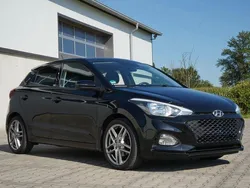 Schwarz Gebraucht 2020 Hyundai i20 Active Kleinwagen | 13.500 € (Fairer Preis)