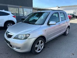 Silber Gebraucht 2004 Mazda 2 Active Kleinwagen | 990 € (Guter Preis)