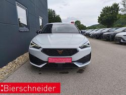 Weiss Gebraucht 2024 Cupra Leon Limousine | 28.290 € (Guter Preis)