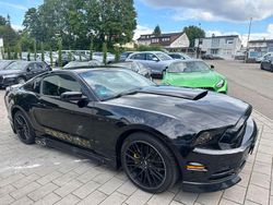 Schwarz Gebraucht 2014 Ford Mustang Limousine | 22.900 €