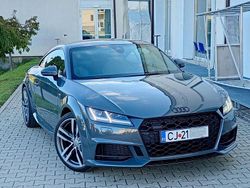 Grau Gebraucht 2015 Audi TT Sport Coupé | 22.900 €