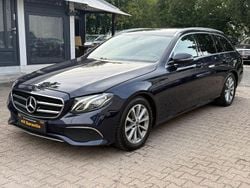 Blau Gebraucht 2020 Mercedes E200 Kombi | 21.190 € (Superpreis)