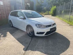 Weiß Gebraucht 2014 VW Golf VII Highline Kombi | 11.993 € (Fairer Preis)