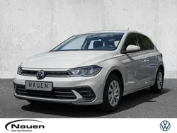 Ascotgrau Gebraucht 2024 VW Polo Life Kleinwagen | 16.771 € (Guter Preis)