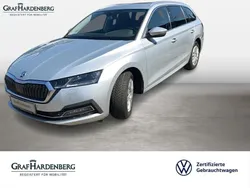 Silber Gebraucht 2021 Skoda Octavia First Edition Kombi | 25.444 € (Fairer Preis)