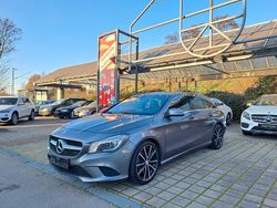 Grau Gebraucht 2015 Mercedes CLA200 Urban Limousine | 11.250 € (Guter Preis)