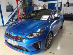 Blau Gebraucht 2021 Kia ProCeed Kleinwagen | 22.340 € (Fairer Preis)