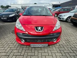Rot Gebraucht 2007 Peugeot 207 Kleinwagen | 2.800 € (Etwas zu teuer)