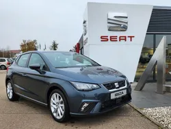 Grau Neu 2024 Seat Ibiza FR Limousine | 26.011 € (Teuer)